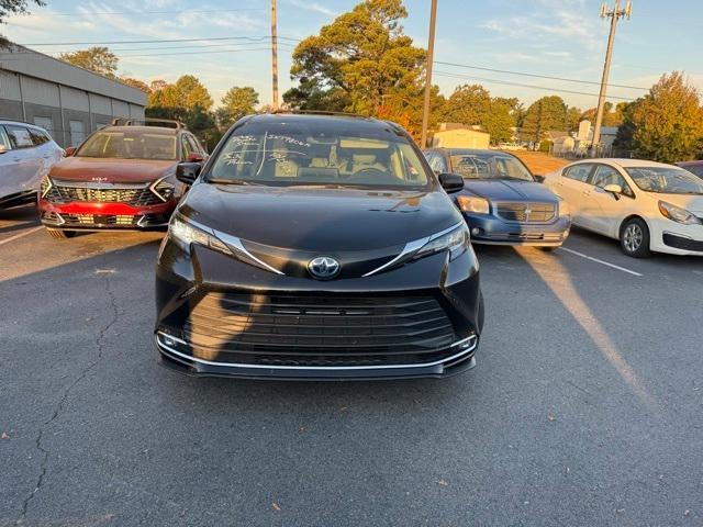 used 2023 Toyota Sienna car, priced at $42,354