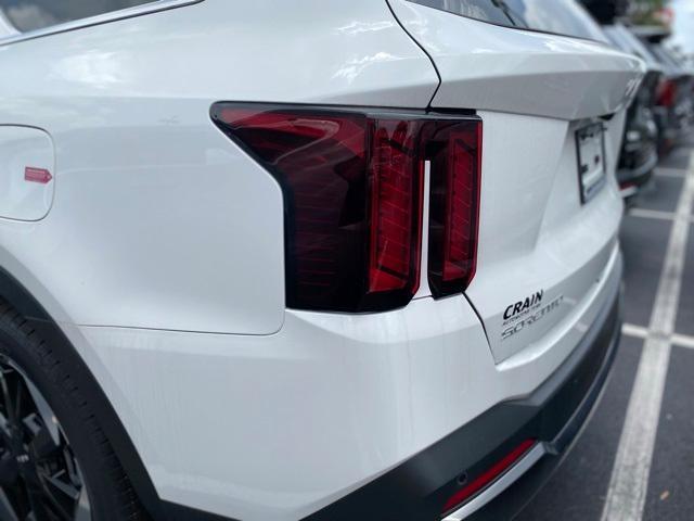 new 2025 Kia Sorento Hybrid car, priced at $42,585