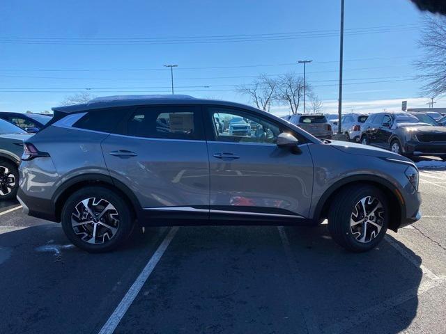 new 2025 Kia Sportage car, priced at $30,840