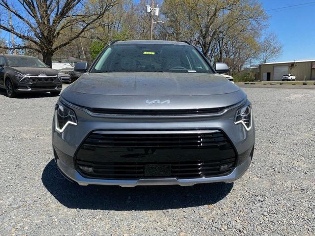 new 2025 Kia Niro car, priced at $33,640