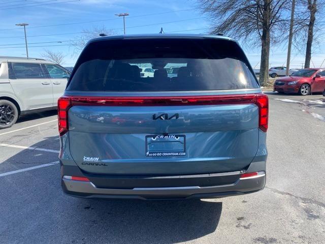 new 2025 Kia Carnival car, priced at $48,755