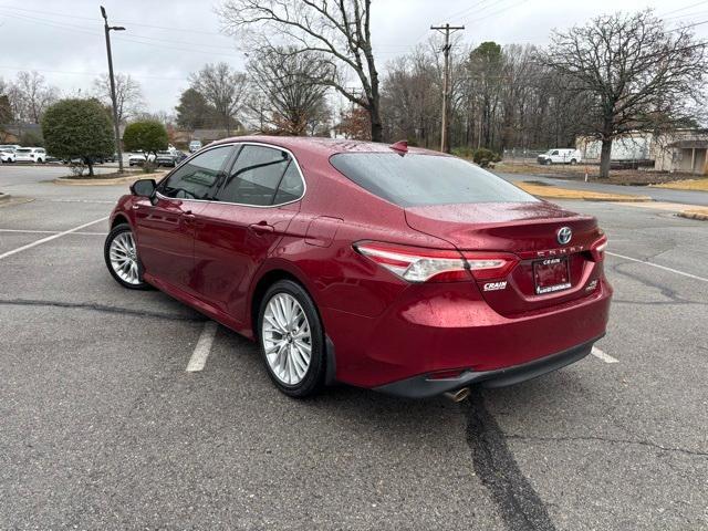 used 2019 Toyota Camry Hybrid car, priced at $20,567