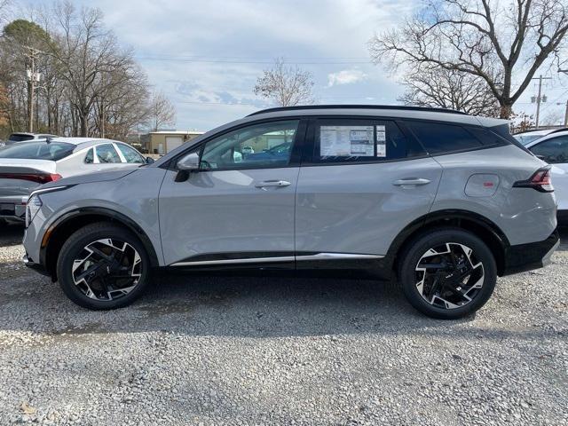 new 2025 Kia Sportage car, priced at $38,595