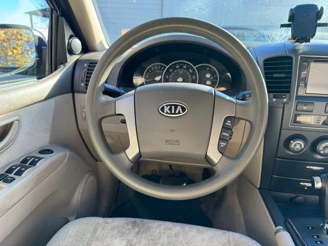 used 2007 Kia Sorento car, priced at $5,577