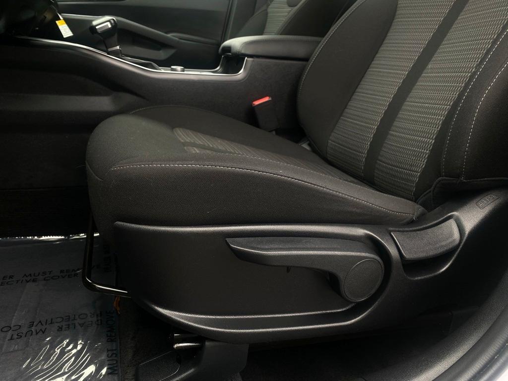 used 2024 Kia Sorento car, priced at $26,761