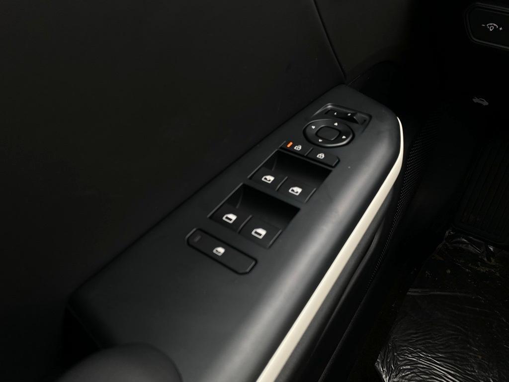 new 2025 Kia K4 car, priced at $27,285