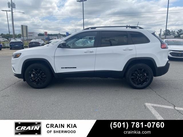 used 2023 Jeep Cherokee car, priced at $23,074