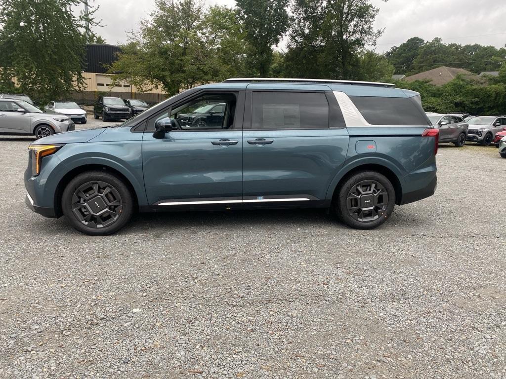 new 2026 Kia Carnival Hybrid car, priced at $50,285