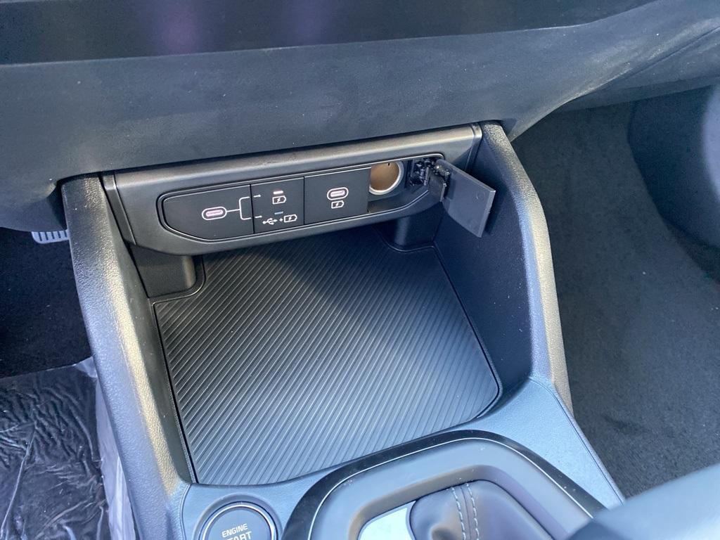 new 2025 Kia K4 car, priced at $24,185