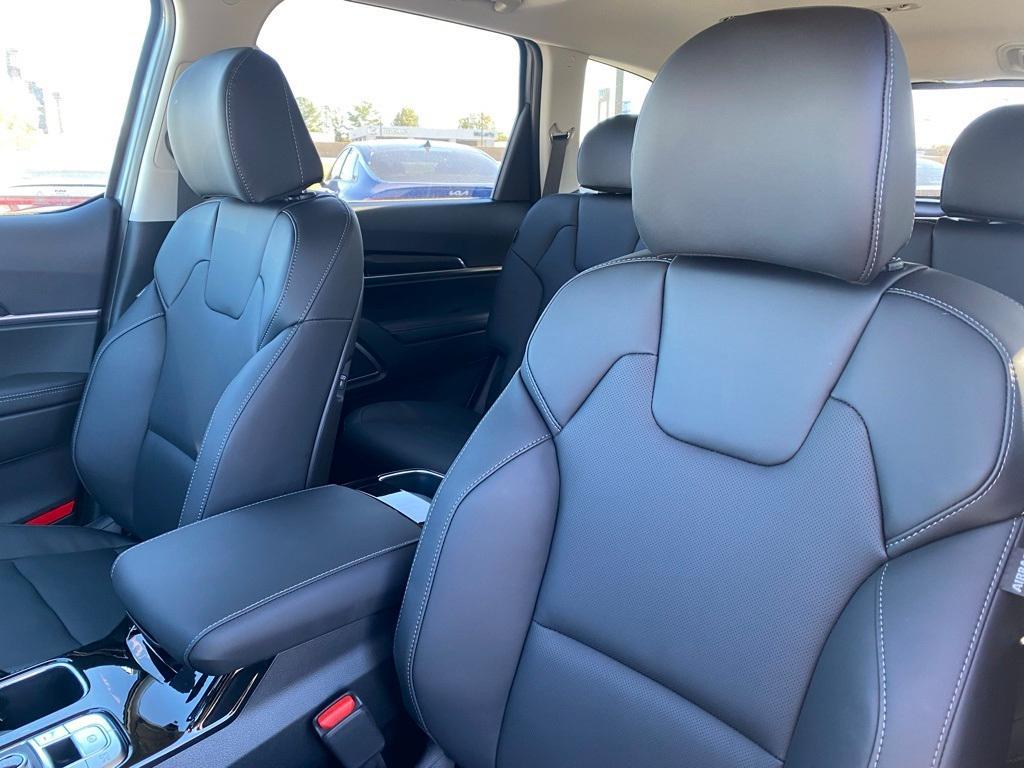 new 2025 Kia Telluride car, priced at $43,435