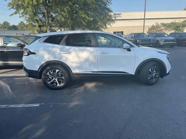 new 2025 Kia Sportage car