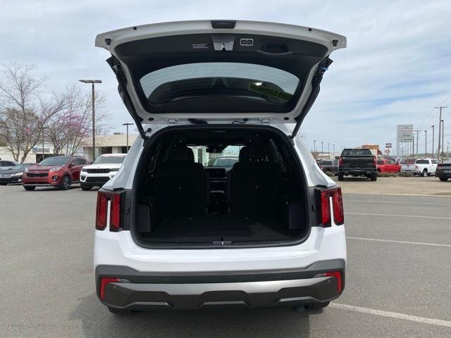 new 2025 Kia Sorento car, priced at $49,485