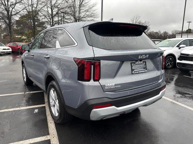 new 2025 Kia Sorento car, priced at $33,590