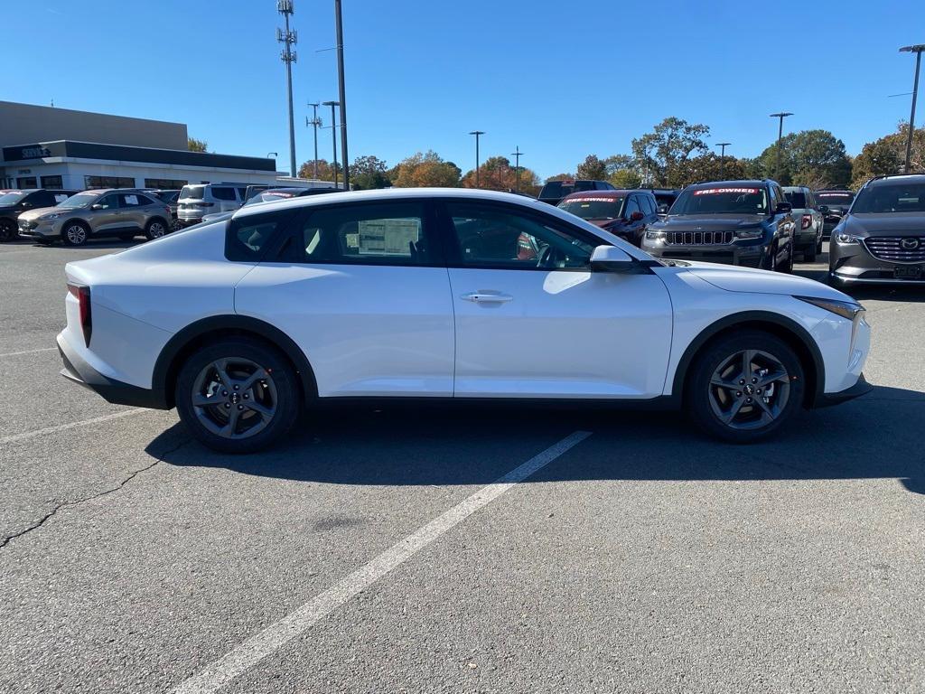 new 2025 Kia K4 car, priced at $24,580