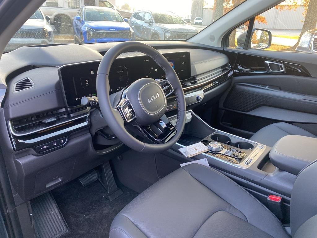 new 2026 Kia Carnival Hybrid car, priced at $55,365