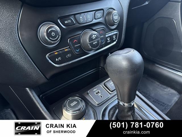 used 2019 Jeep Cherokee car, priced at $19,690