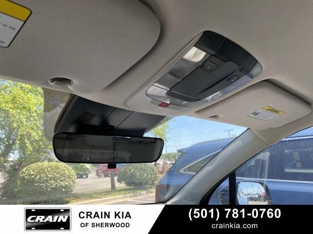 used 2025 Kia Sorento car, priced at $32,400