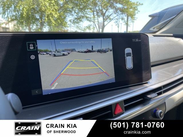 used 2025 Kia Sorento car, priced at $32,400