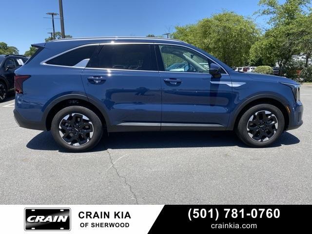 used 2025 Kia Sorento car, priced at $32,400