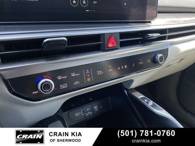 used 2025 Kia Sorento car, priced at $32,400