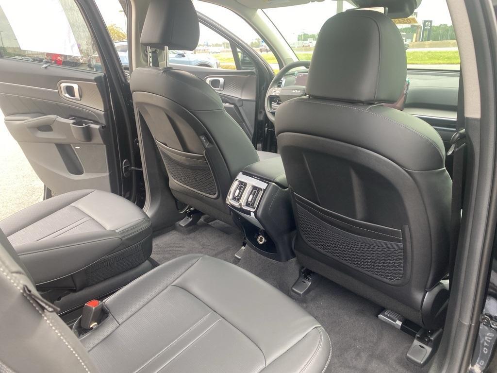 new 2026 Kia Sorento car, priced at $43,770
