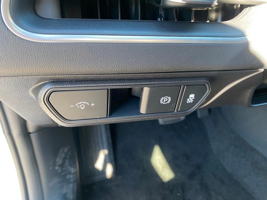 new 2025 Kia K4 car, priced at $24,580