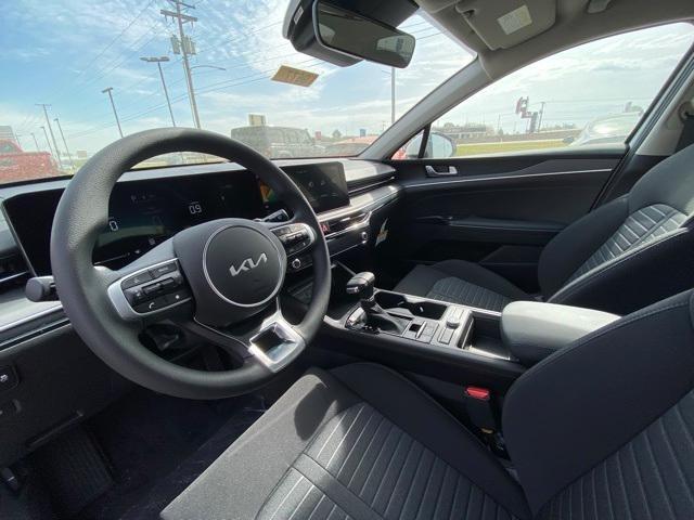 new 2025 Kia K5 car, priced at $28,825