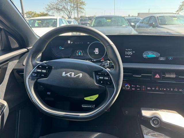 new 2024 Kia EV6 car