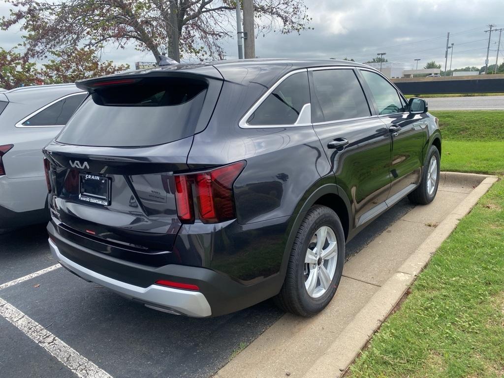new 2026 Kia Sorento car, priced at $33,870