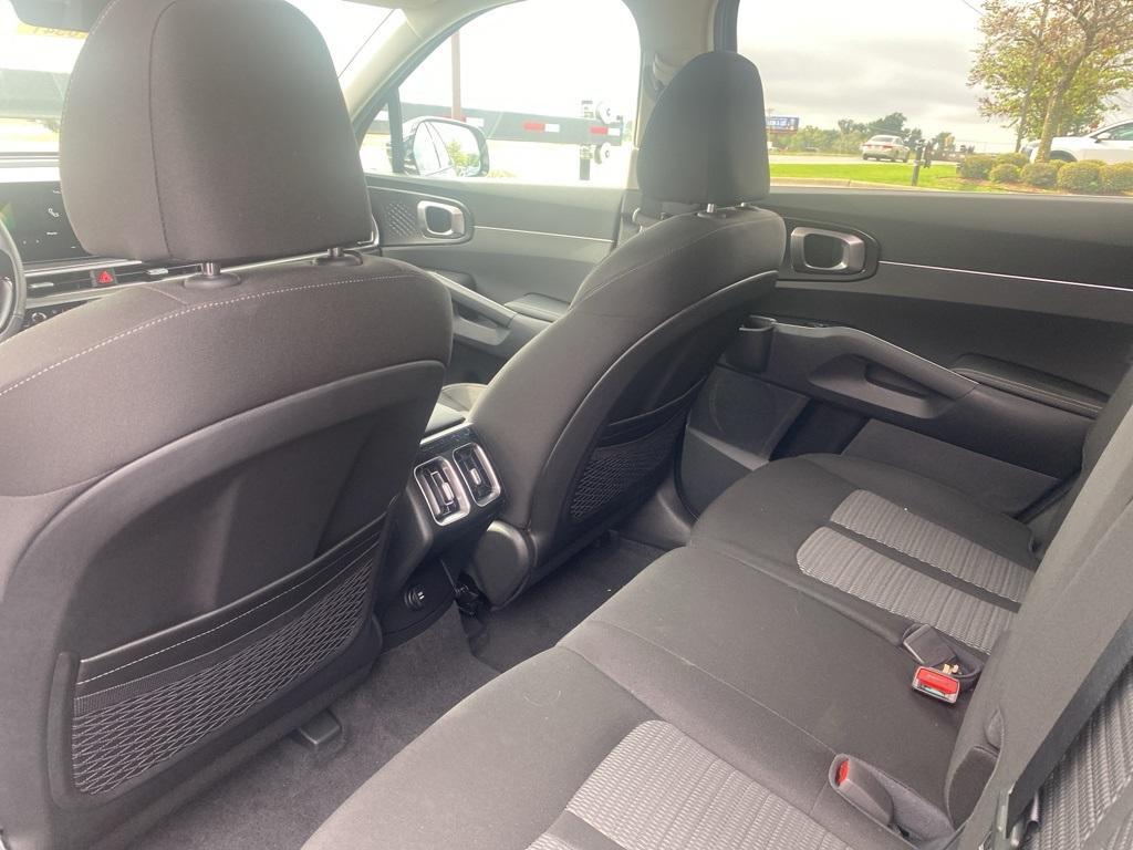 new 2026 Kia Sorento car, priced at $33,870