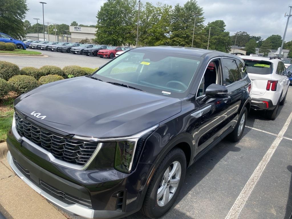 new 2026 Kia Sorento car, priced at $33,870