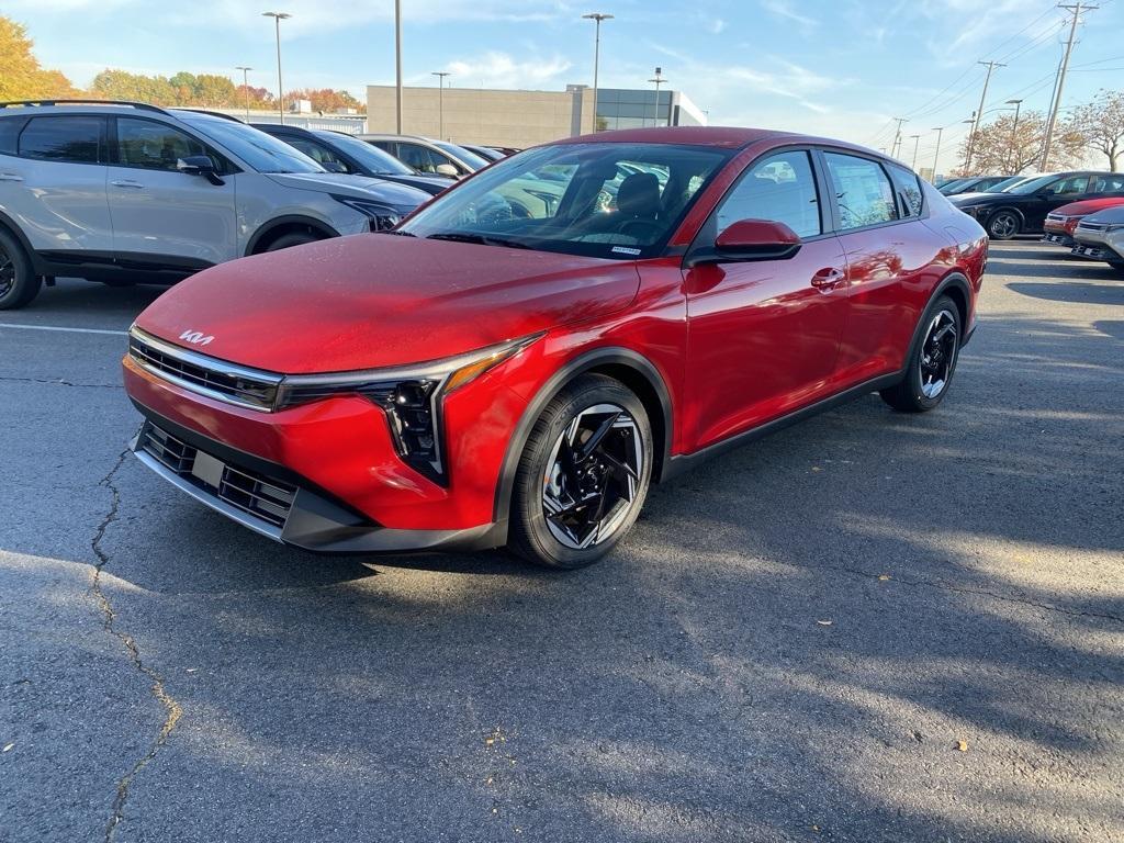 new 2025 Kia K4 car, priced at $25,580