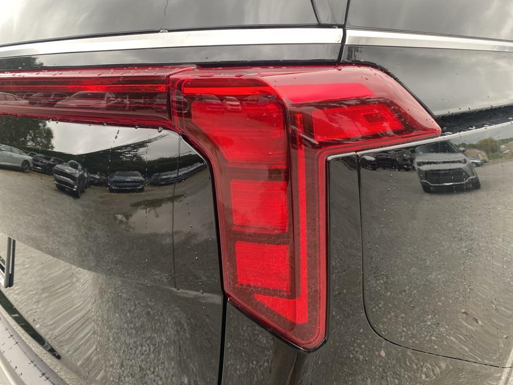new 2026 Kia Carnival car, priced at $48,085