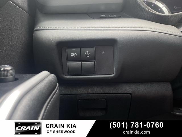 used 2023 Toyota Highlander car, priced at $33,983