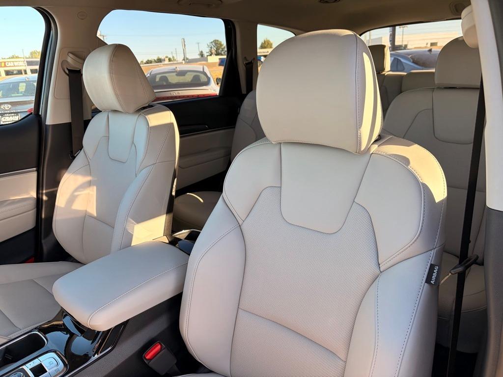 new 2025 Kia Telluride car, priced at $41,255
