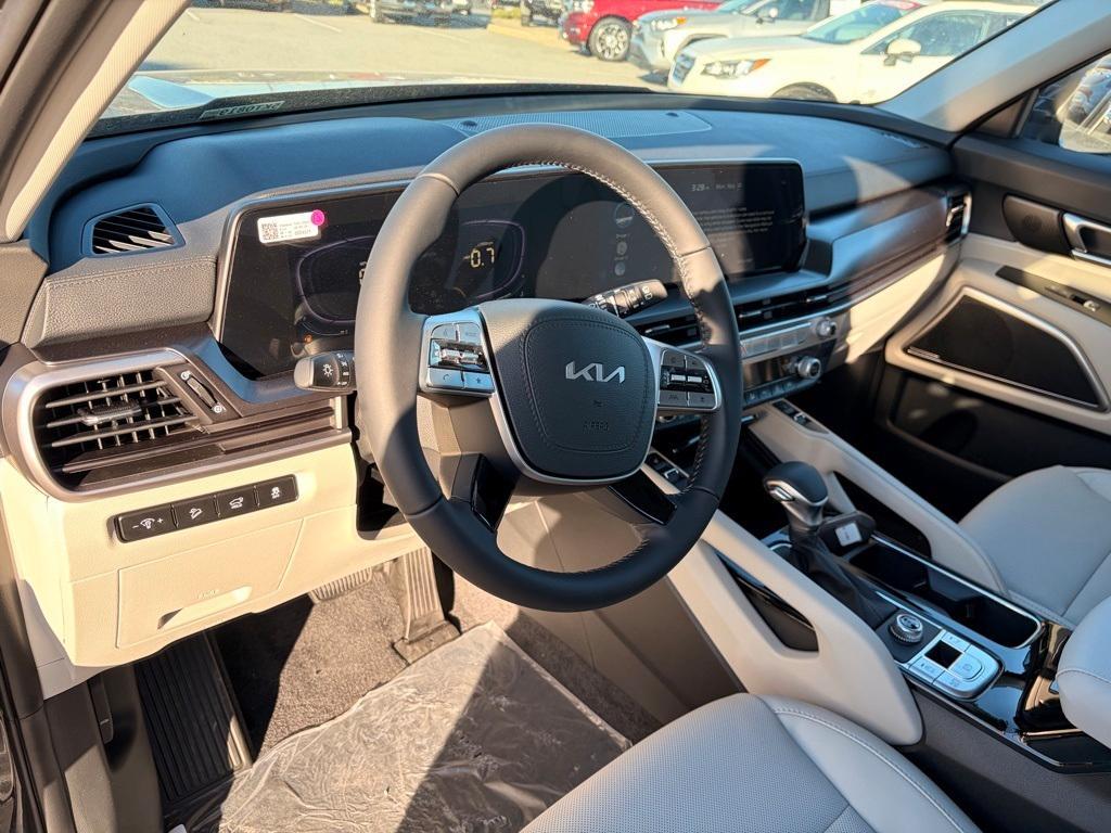 new 2025 Kia Telluride car, priced at $41,255