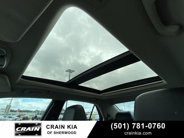 used 2019 Chrysler 300 car, priced at $18,149