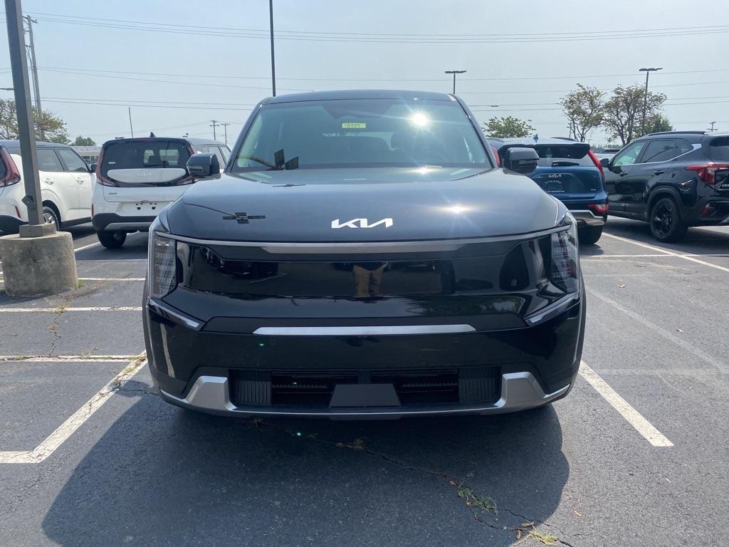 new 2026 Kia EV9 car, priced at $60,485