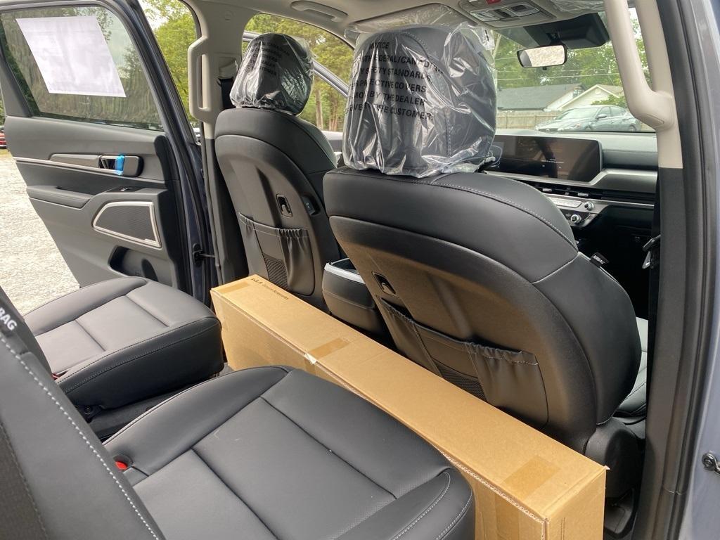 new 2025 Kia Telluride car, priced at $42,655