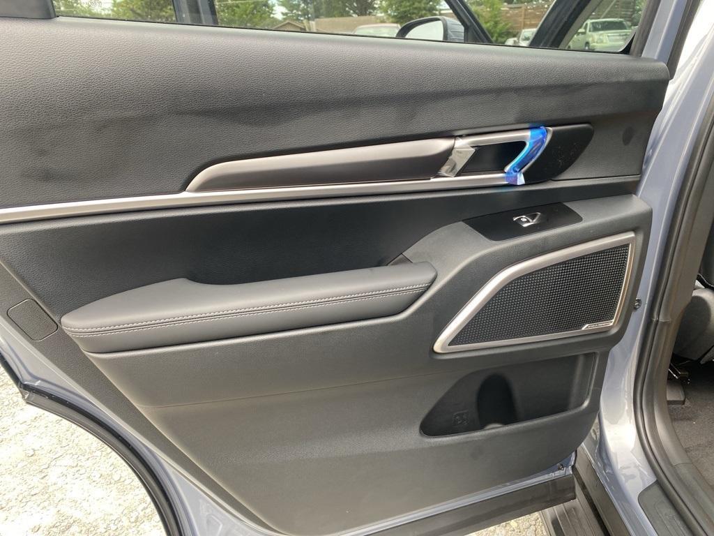 new 2025 Kia Telluride car, priced at $42,655