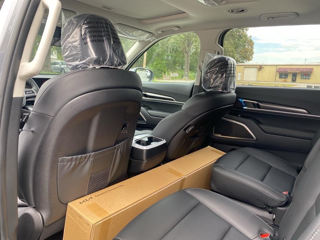 new 2025 Kia Telluride car, priced at $42,655
