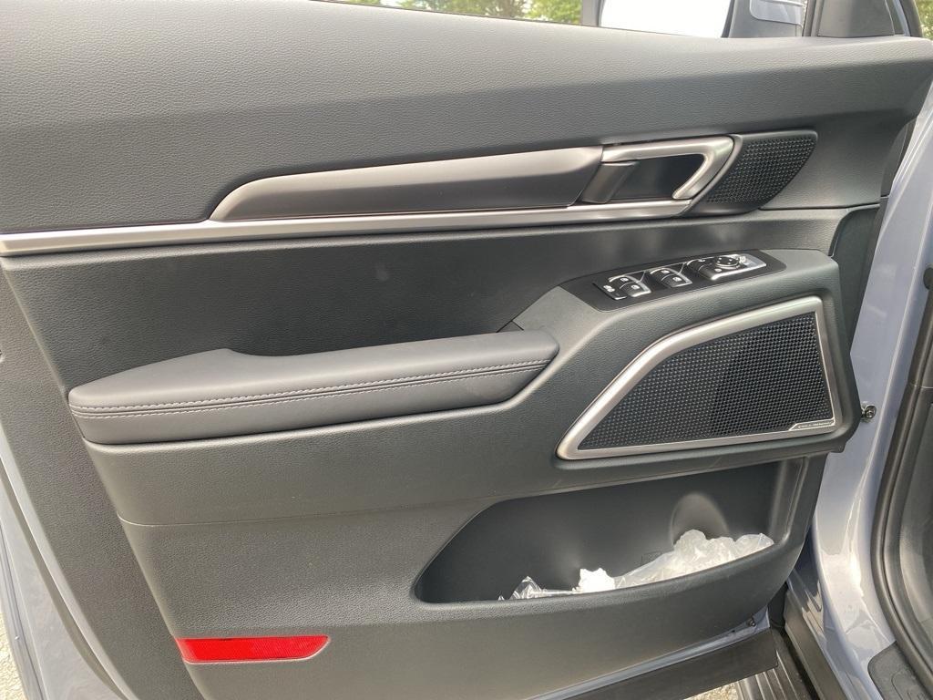 new 2025 Kia Telluride car, priced at $42,655