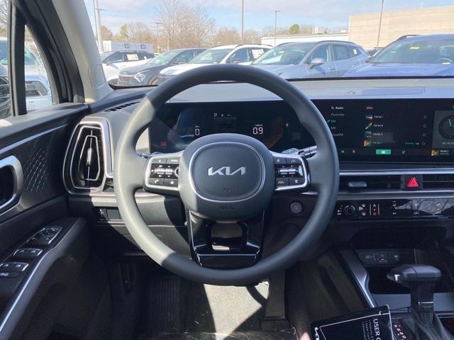 new 2025 Kia Sorento car, priced at $33,630