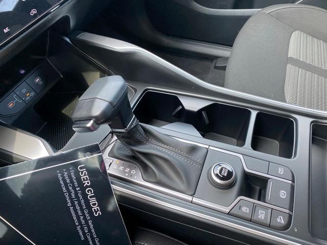 new 2025 Kia Sorento car, priced at $33,630