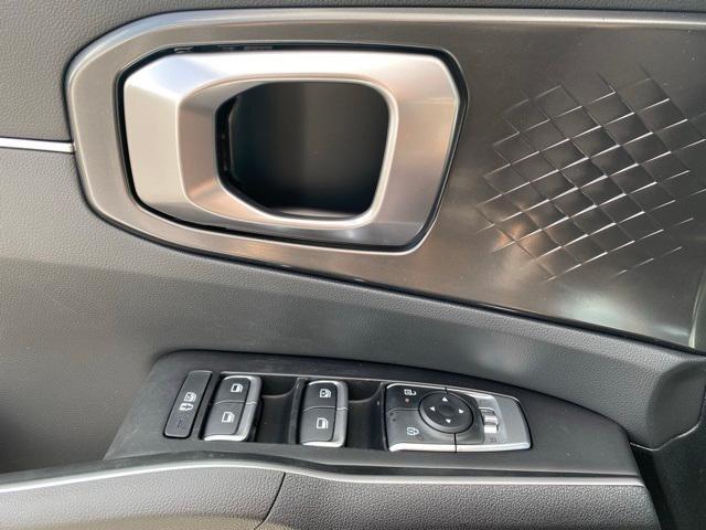 new 2025 Kia Sorento car, priced at $34,125