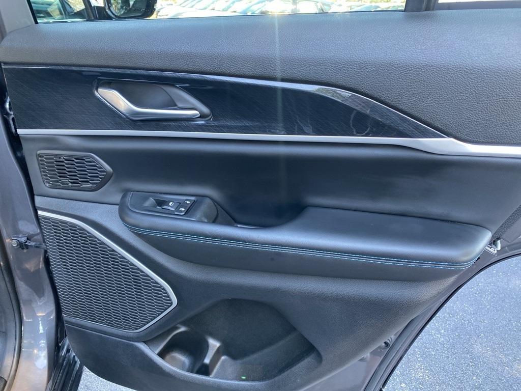 used 2022 Jeep Grand Cherokee 4xe car, priced at $28,259