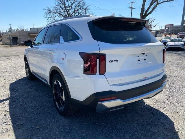 new 2025 Kia Sorento Hybrid car, priced at $43,885