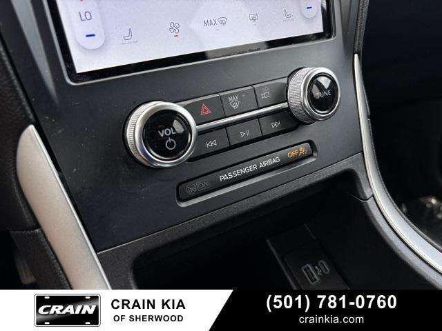 used 2023 Ford Edge car, priced at $23,332