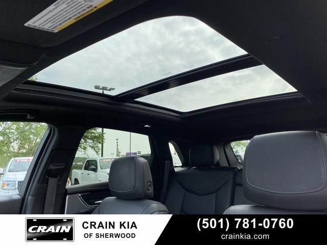 used 2021 Cadillac XT5 car, priced at $30,390