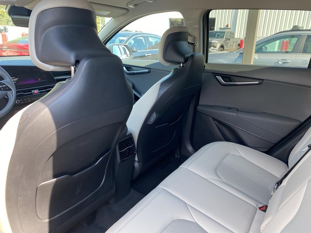 new 2025 Kia Niro car, priced at $32,880